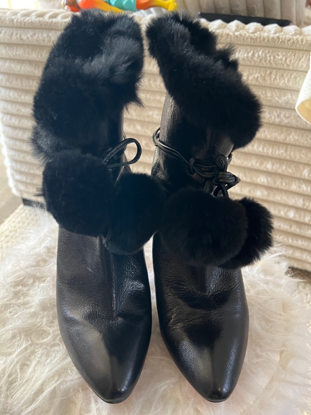Betsey Johnson Black Faux Fur Pom Pom Ankle Heeled Boots